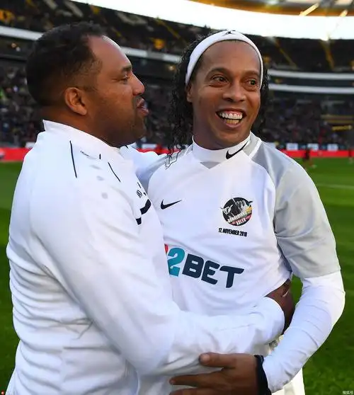 所表现出的 所表现出的