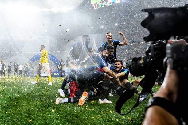 为我们呈现 为我们呈现